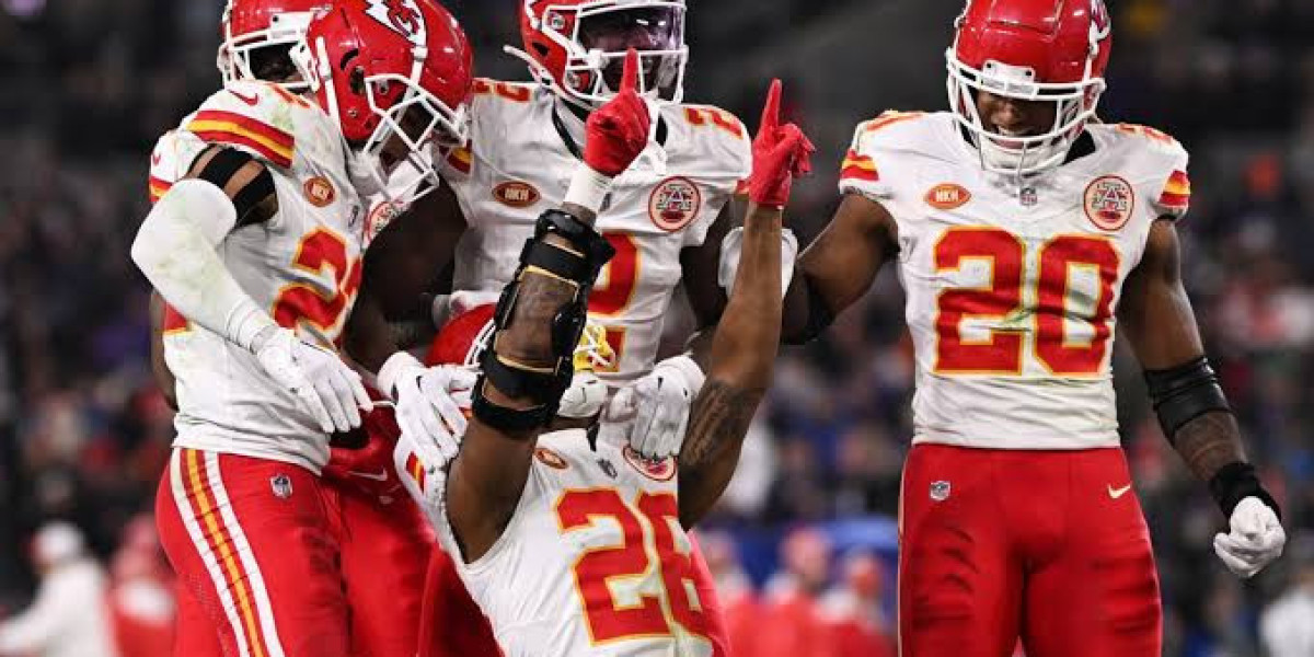 How Tyquan Thornton grew as a participant with Chiefs, Patrick Mahomes